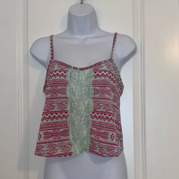 Geometric Lace Accent Camisole Magenta- Pink & Mint light blue crop top tank top - Picture 4 of 8
